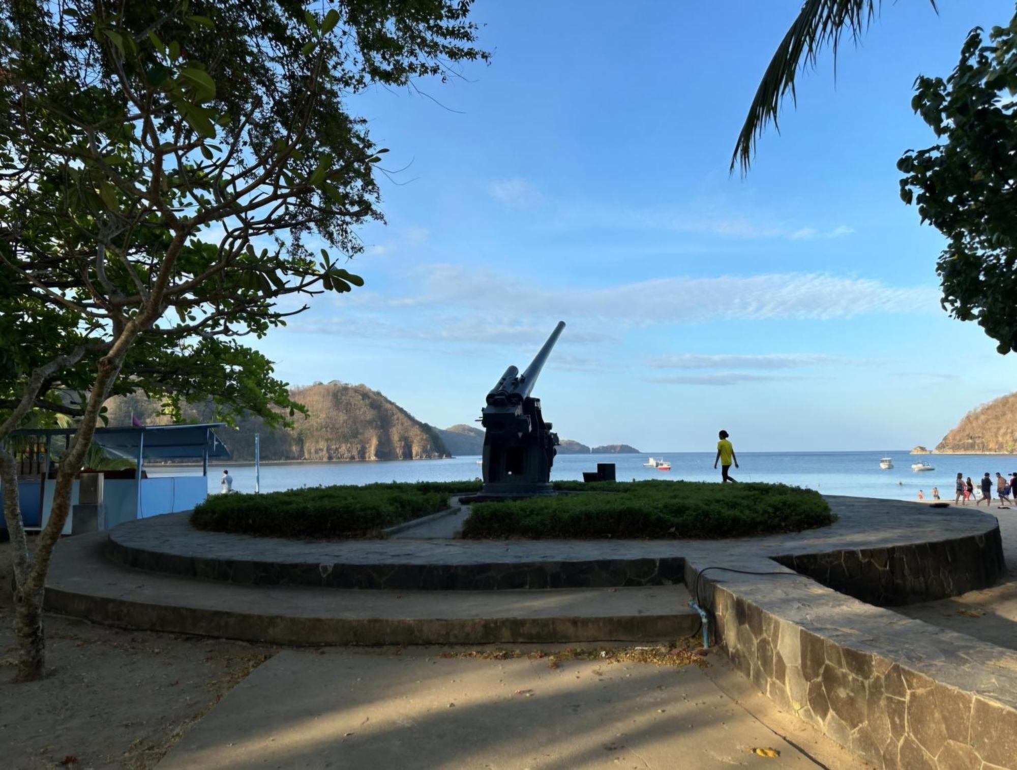 Tropical Escape At Pico De Loro Apartment *